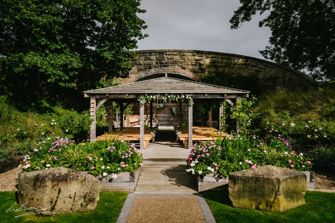 Weddings At Tower Hill Barns - Sarah & Spencer 5 Weddings At Tower Hill Barns 0204