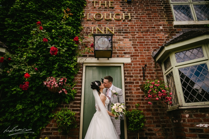 Plough Inn Eaton Wedding Photography