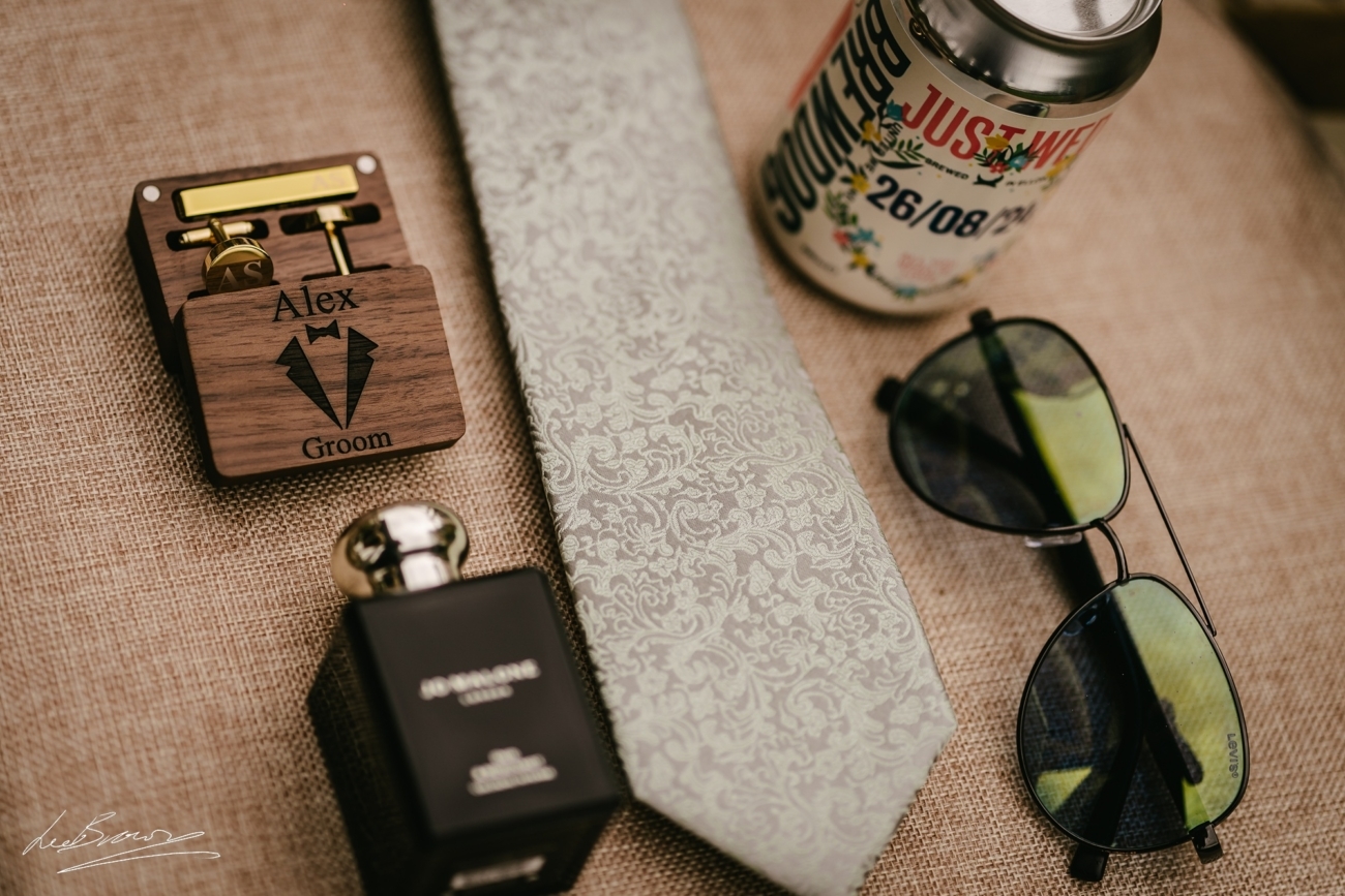 Wedding Photography At Sandhole Oak Barn - Nicole & Alex 25 Wedding Photography At Sandhole Oak Barn 0011