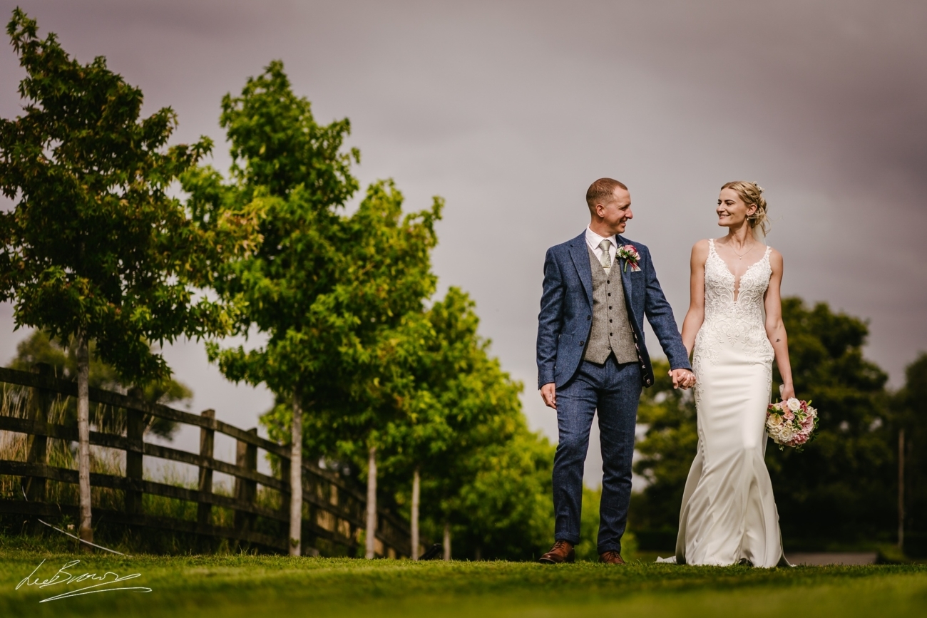 Wedding Photography At Sandhole Oak Barn - Nicole & Alex 77 Wedding Photography At Sandhole Oak Barn 0077