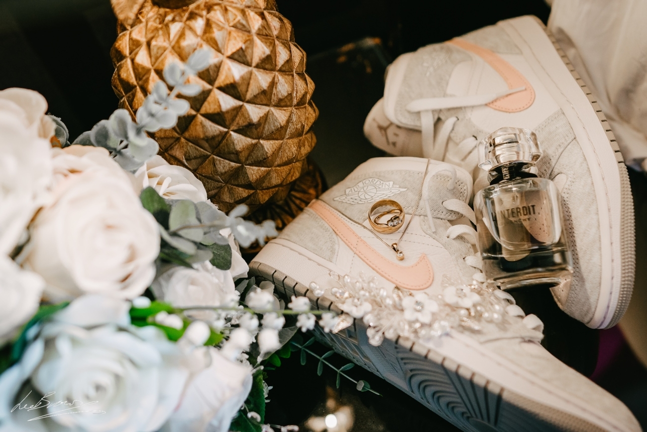 Allerton Manor Wedding Photography 014