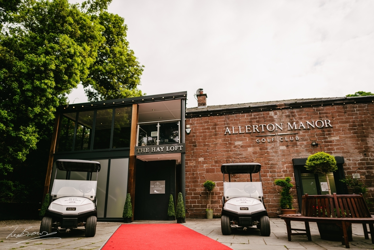 Allerton Manor Wedding Photography 046