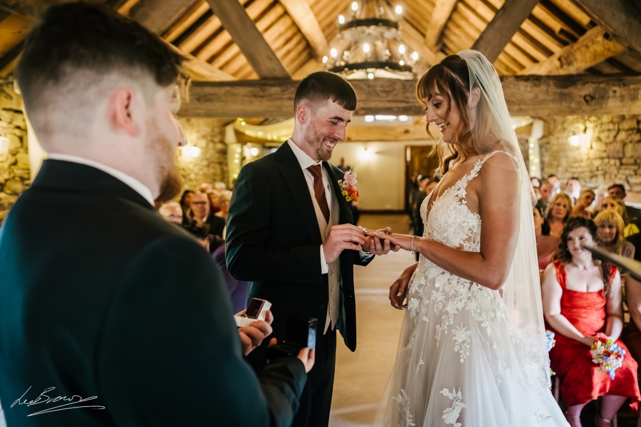 Wedding At Hyde Bank Farm - Samantha & Sam 32 Wedding At Hyde Bank Farm 0032