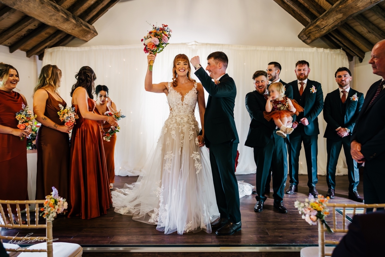 Wedding At Hyde Bank Farm - Samantha & Sam 38 Wedding At Hyde Bank Farm 0038