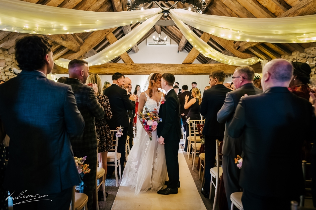 Wedding At Hyde Bank Farm - Samantha & Sam 39 Wedding At Hyde Bank Farm 0039