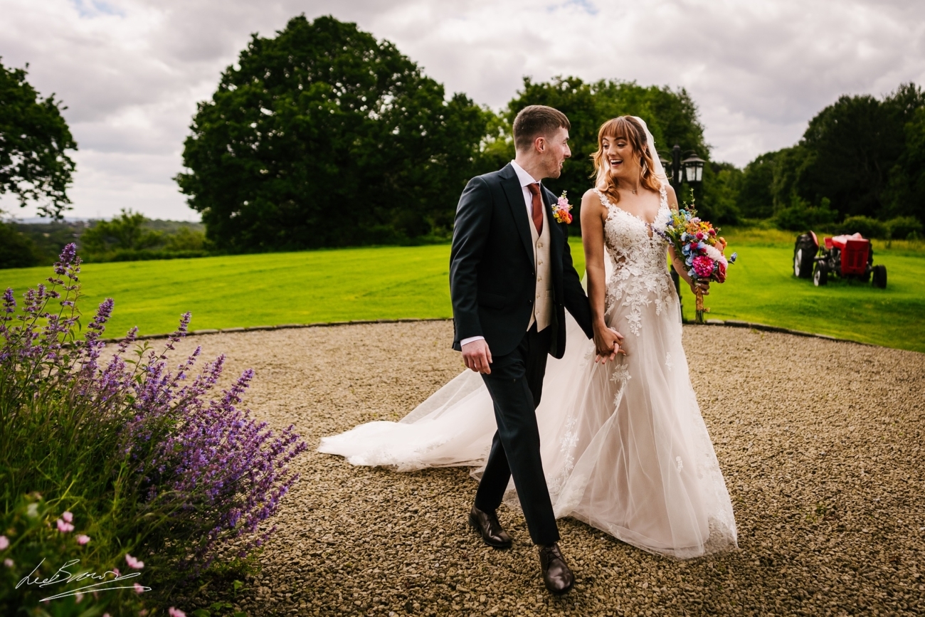 Wedding At Hyde Bank Farm - Samantha & Sam 45 Wedding At Hyde Bank Farm 0045