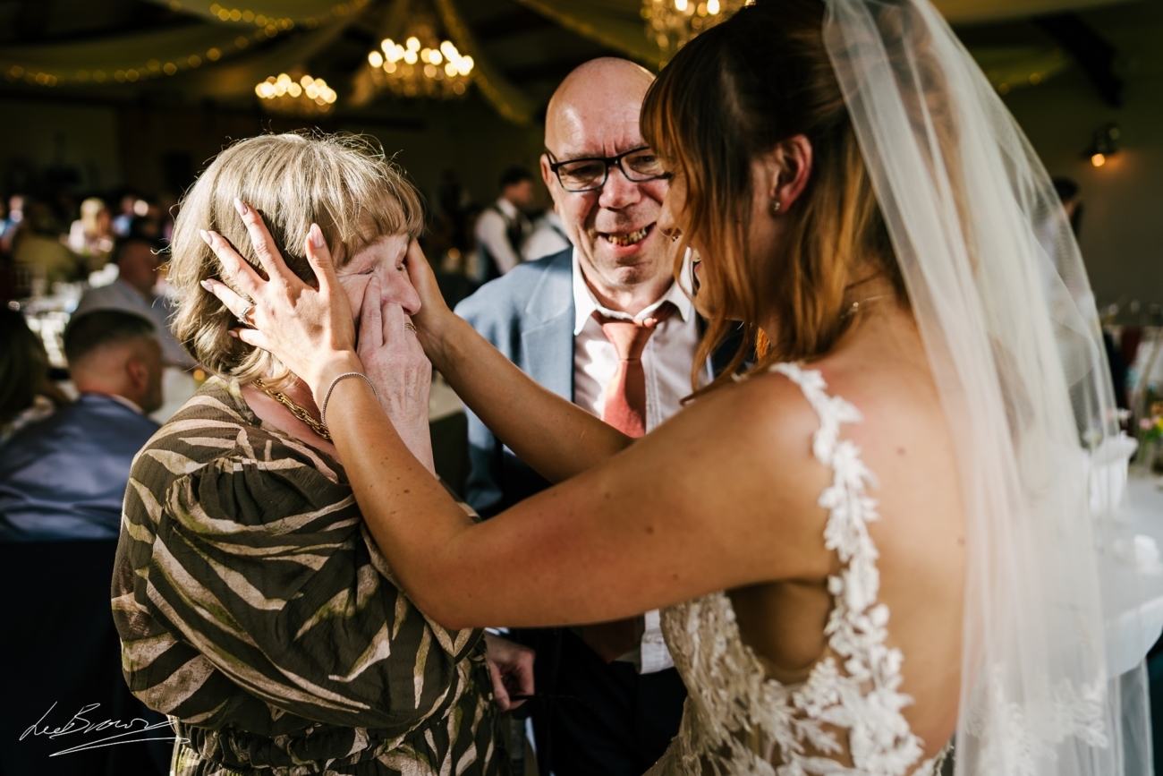 Wedding At Hyde Bank Farm - Samantha & Sam 82 Wedding At Hyde Bank Farm 0082