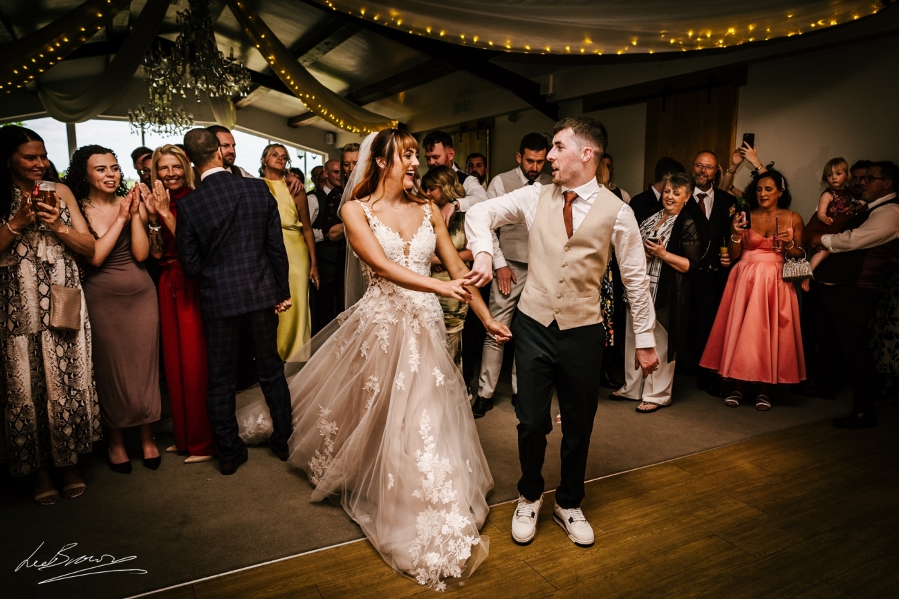 Wedding At Hyde Bank Farm - Samantha & Sam 90 Wedding At Hyde Bank Farm 0090