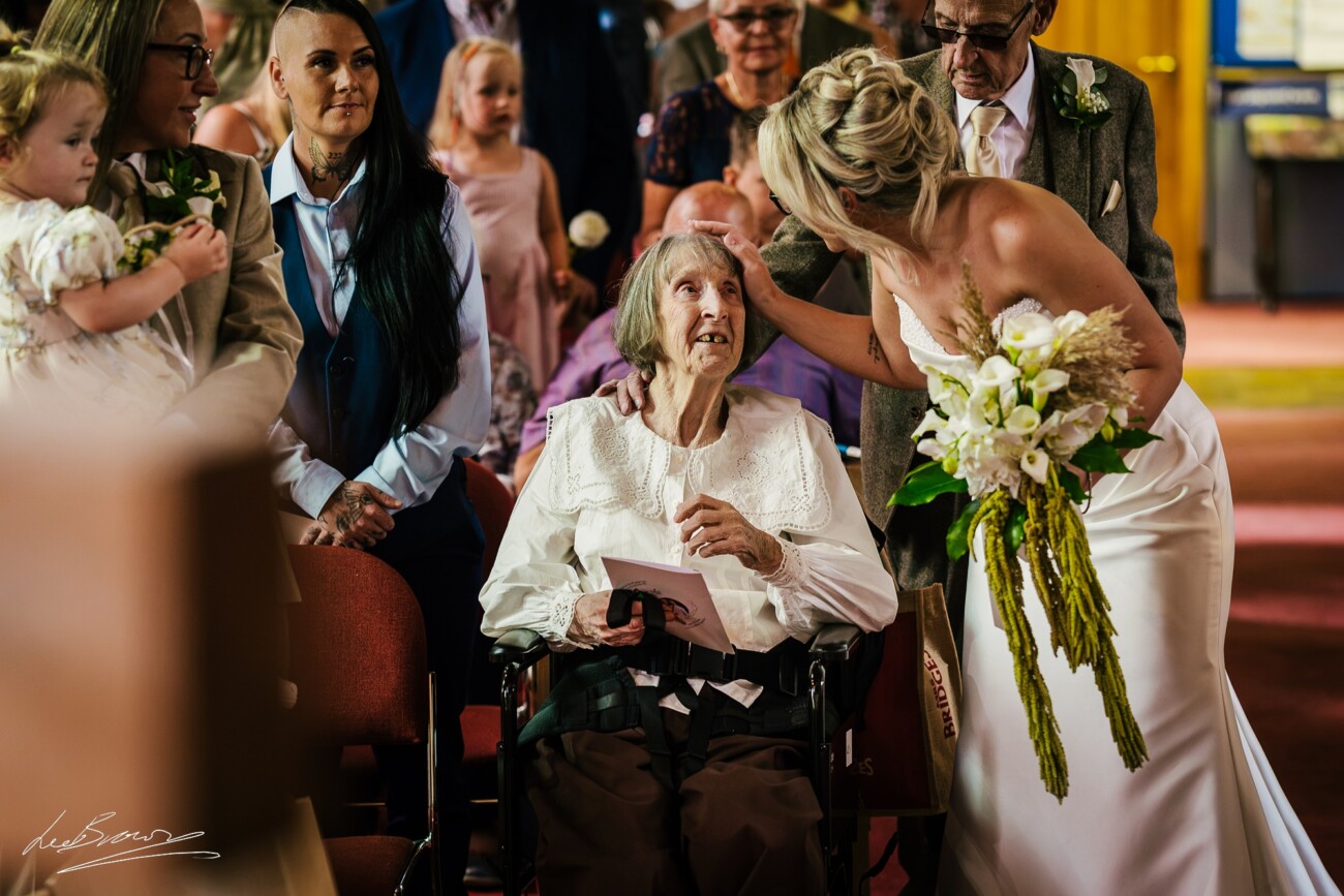 A Wedding At The Old Hay Barn Birtle - Melissa & Stephen 12 Wedding At The Old Hay Barn Birtle 0011