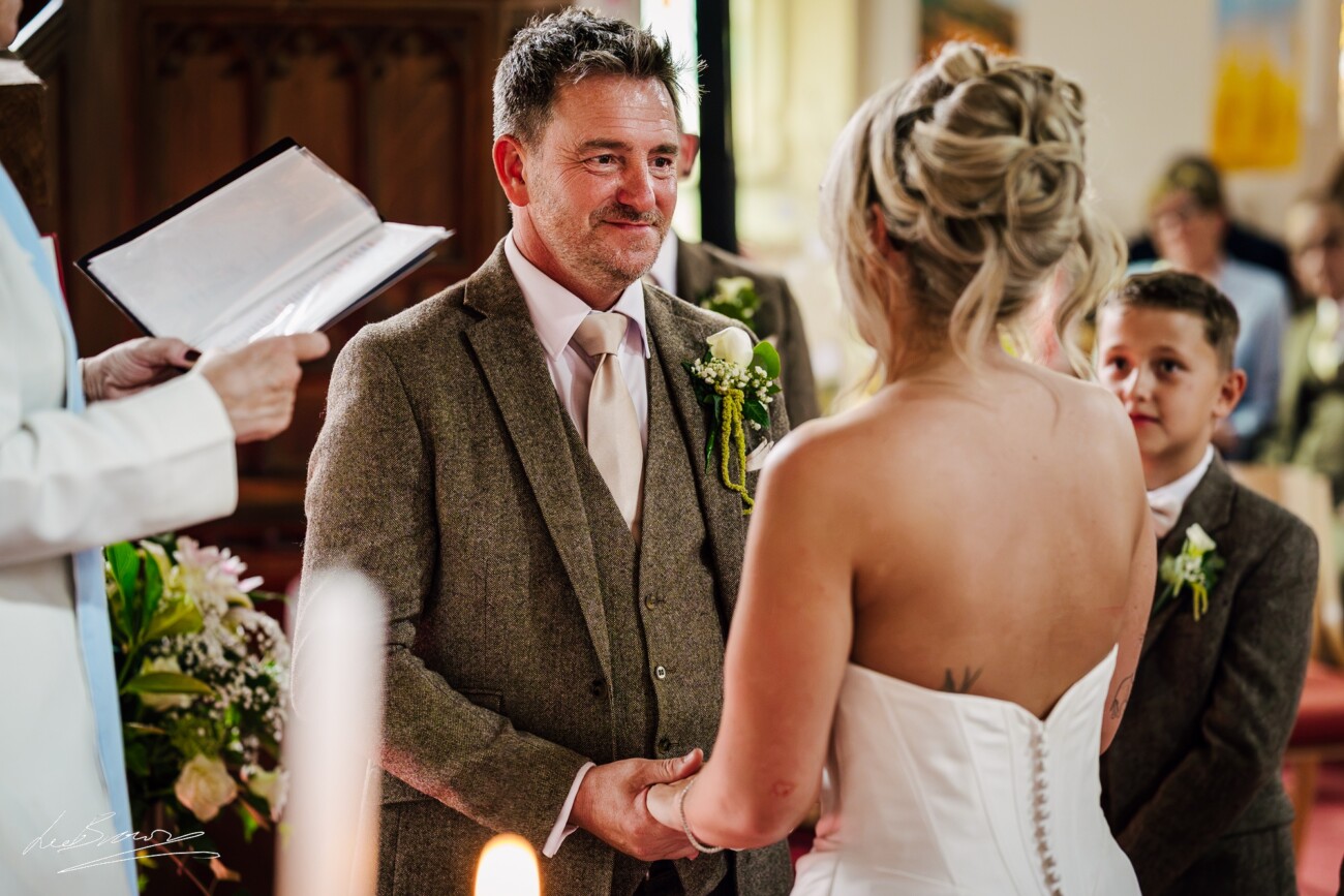 A Wedding At The Old Hay Barn Birtle - Melissa & Stephen 22 Wedding At The Old Hay Barn Birtle 0021